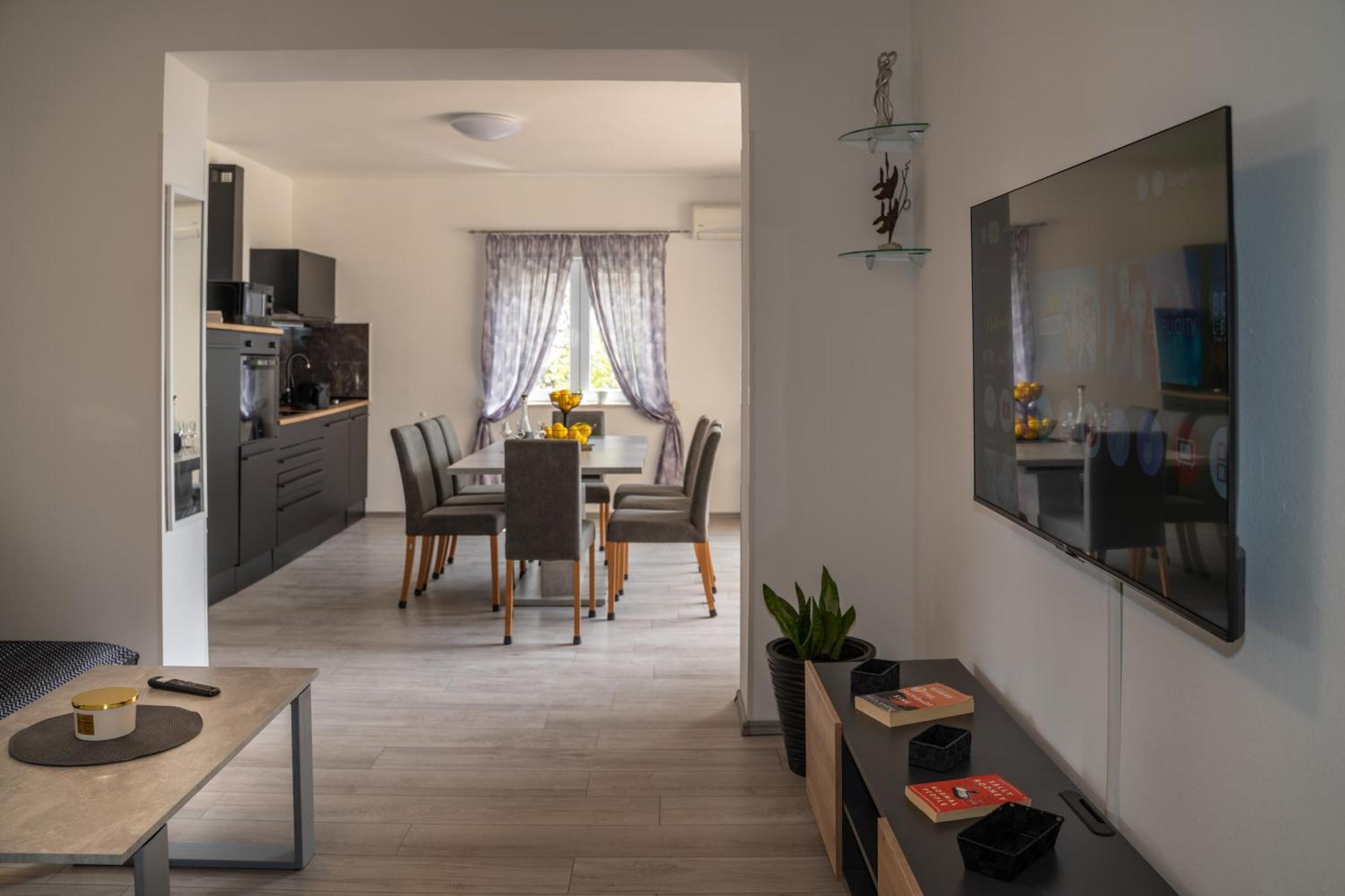 Dream House Ivana & Toni Gradac  Ruang foto